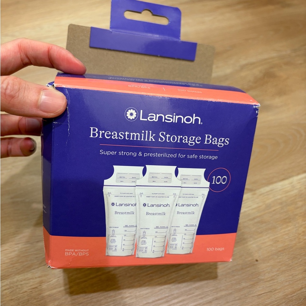 Lansinoh Breastmilk Storage Bags (70) and nursing pads (24)